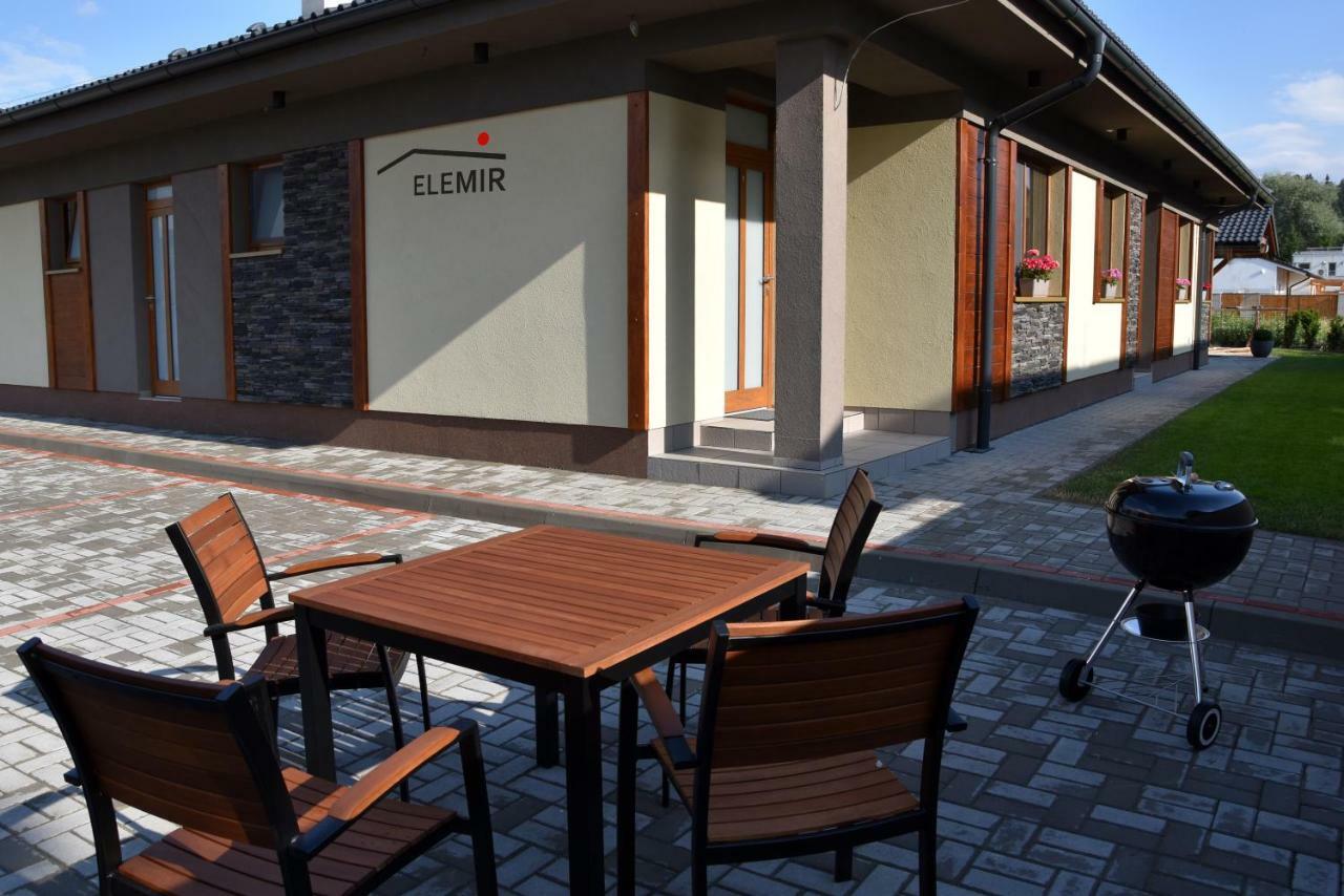 Elemir Leilighet Bešeňová Eksteriør bilde